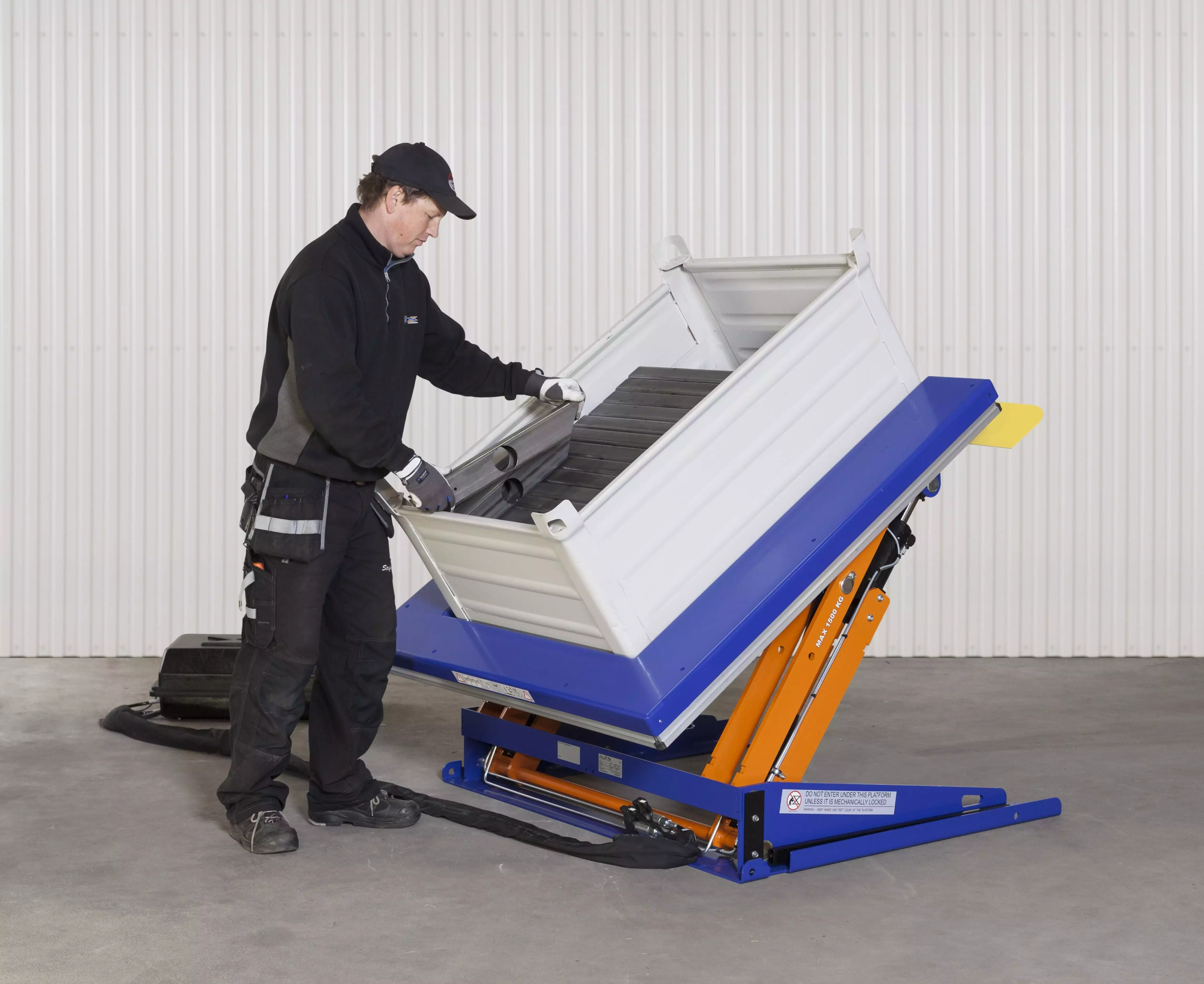 ALT 1500UE armlifts 01 AWB1 min Shop